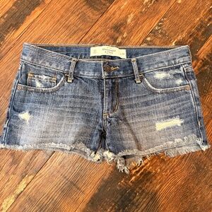 VINTAGE Y2k ABERCROMBIE FITCH CUT OF JEANS SIZE 24